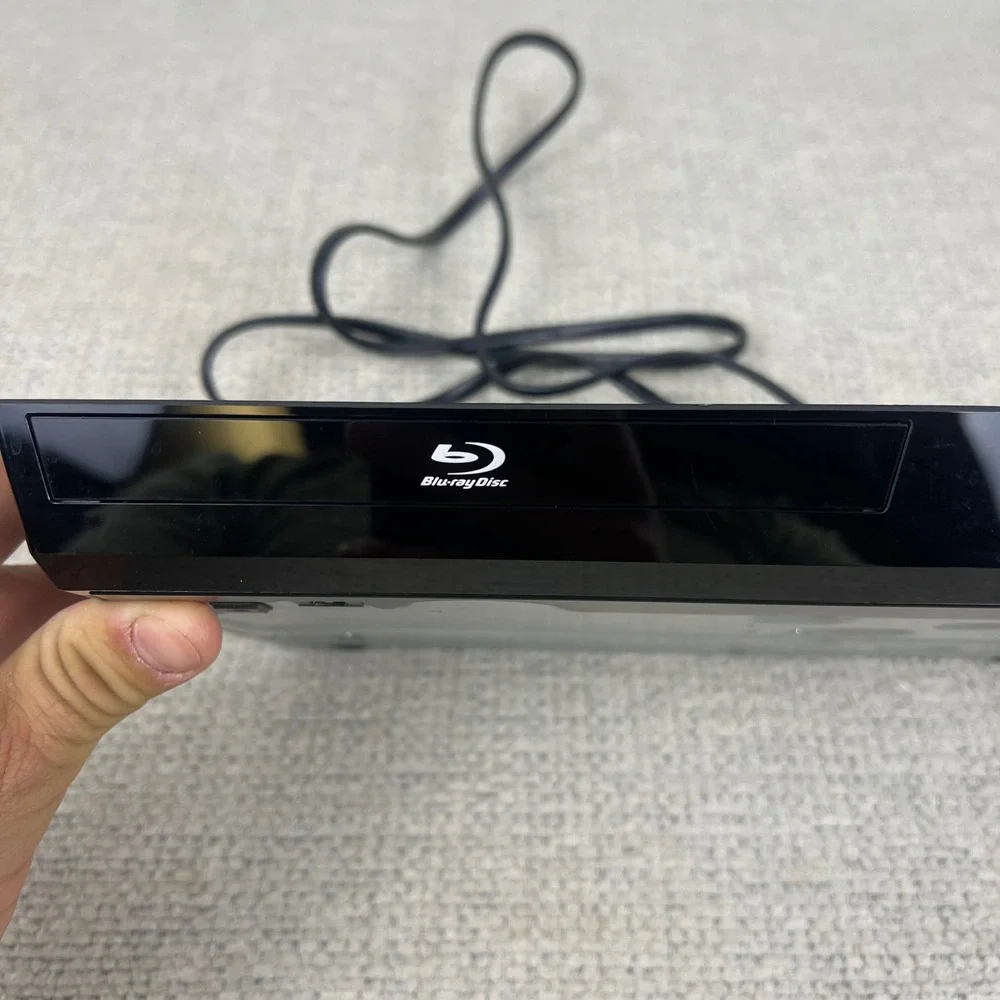 Sony Blu-ray DVD Player BDP-S3100 Black Built-in Wi-Fi Streaming No Remote